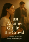 Portada del libro "Just Another Girl In The Crowd"