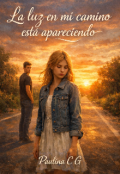 Portada del libro "La luz en mi camino est&aacute; apareciendo "