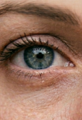 Portada del libro "Ojos Azules Gris&aacute;ceos"