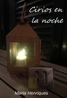 Cirios en la noche